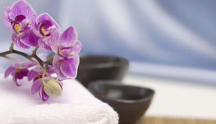 5 tác dụng “vàng” của massage chải thông kinh lạc