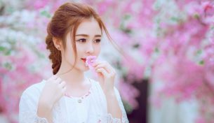 Hãy yêu thương bản thân hơn bởi chúng ta là phụ nữ