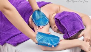 Massage chải thông kinh lạc và những lợi ích có thể bạn chưa biết